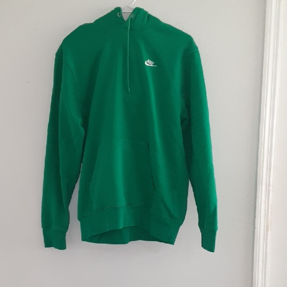 Nike Club Men's Fleece Pullover Green Hoodie
